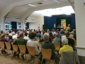 Jürgen Trittin im Nachbarschaftshaus Helene Kaisen in Gröpelingen am 06.08.2013